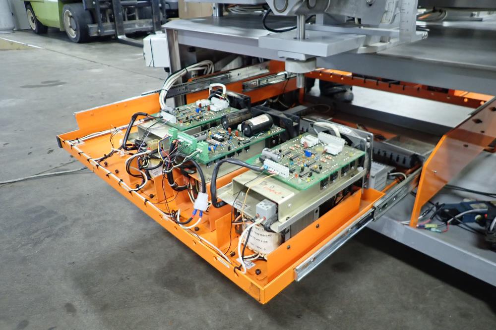 Tronics Labeling Machine