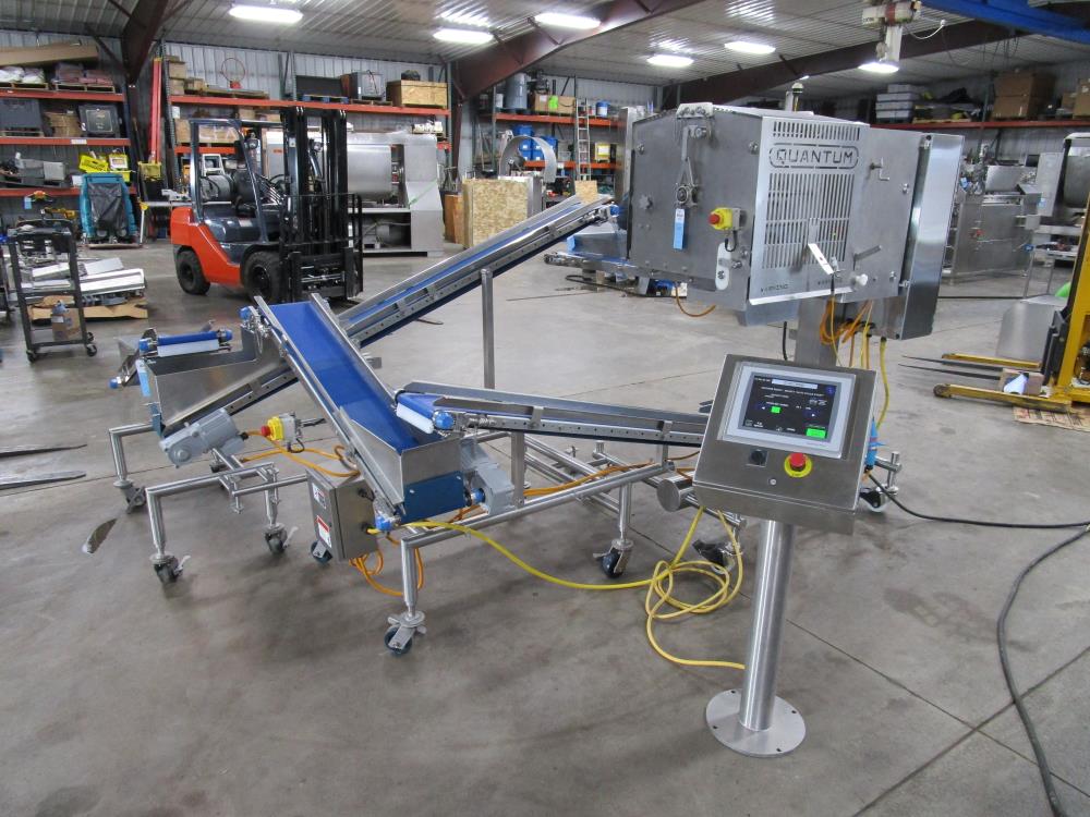 Quantum Topping Applicator with Recirculation Conveyors