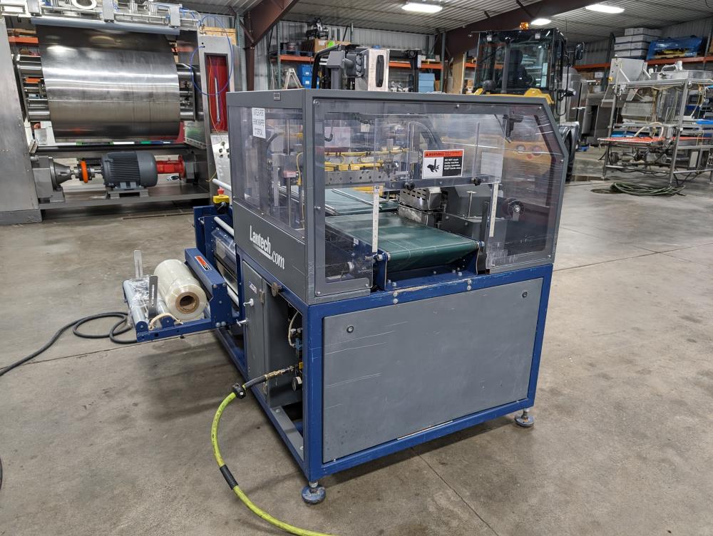 2009 Lantech Intermittent Motion Shrink Wrapper