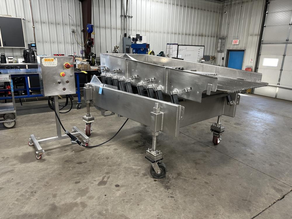 Key SS vibratory conveyor