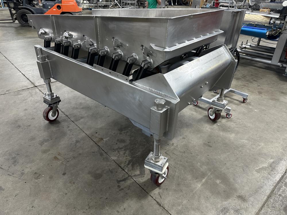 Key SS vibratory conveyor
