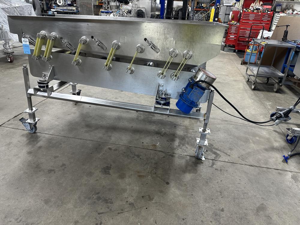 Food Processing Systems SS vibratory conveyor