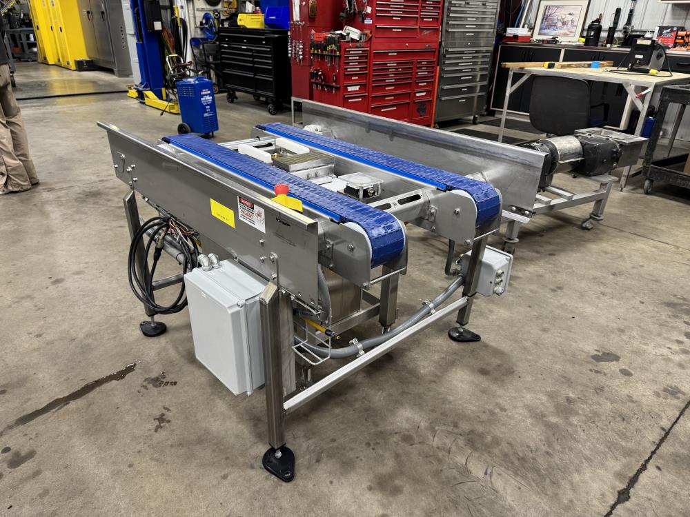 Babco Pan Conveyor with Burford Pan Shaker
