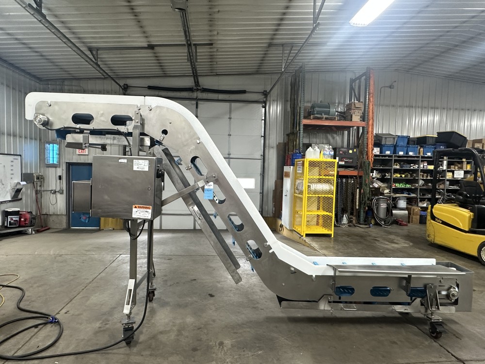 Right Stuff Equipment Cleated Incline Conveyor with Blue Sanitary ...