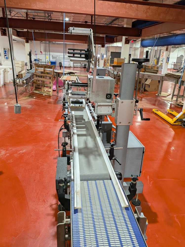 Universal Top and Bottom Label Applicator – Inline Pressure Sensitive ...