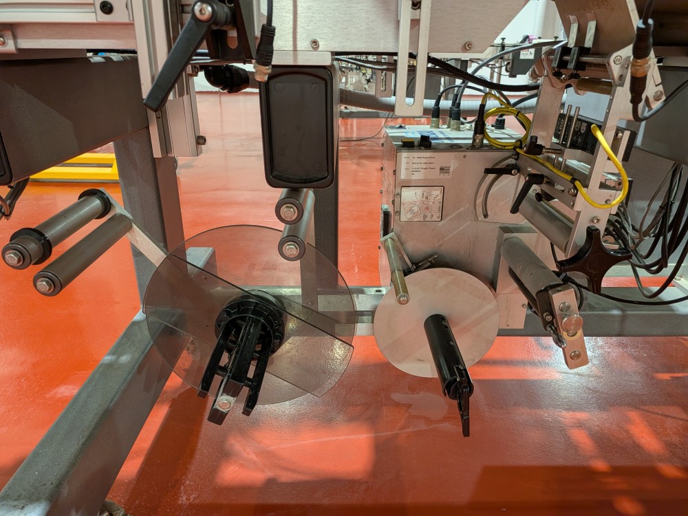Universal Top and Bottom Label Applicator – Inline Pressure Sensitive ...